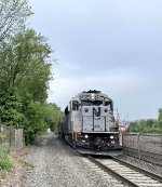NJT Train # 1117 about to bypass Kingsland Station with a NJT Geep in the lead